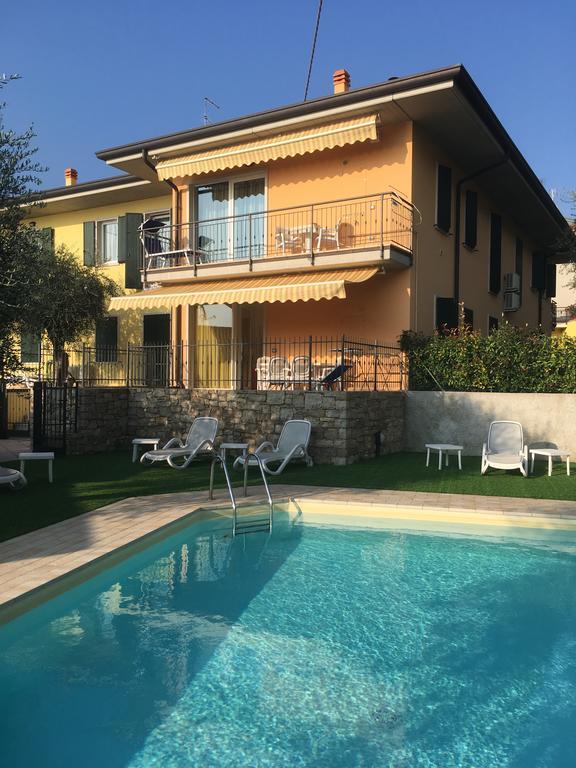 Mary Apartments Brenzone sul Garda Buitenkant foto
