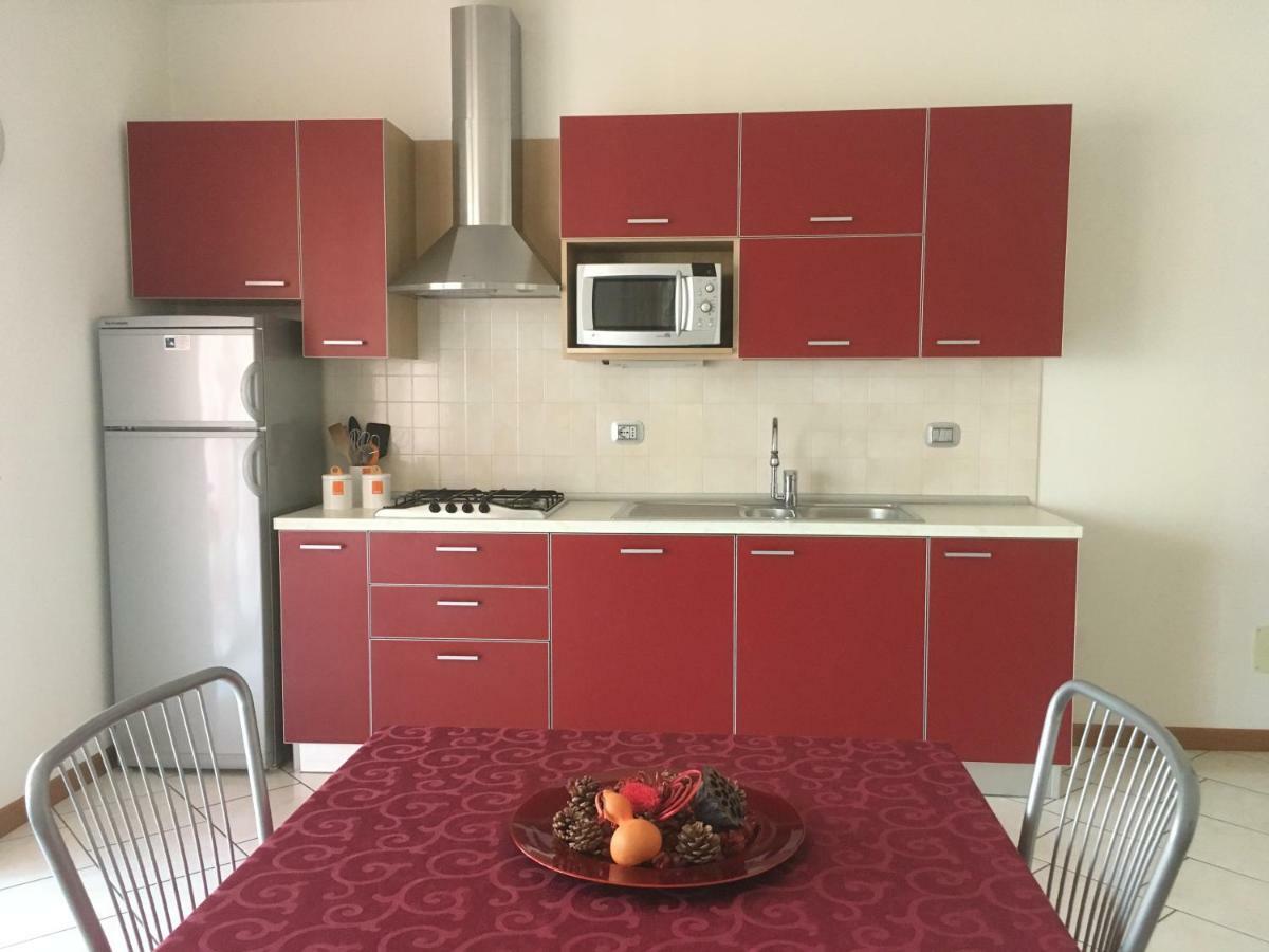 Mary Apartments Brenzone sul Garda Buitenkant foto